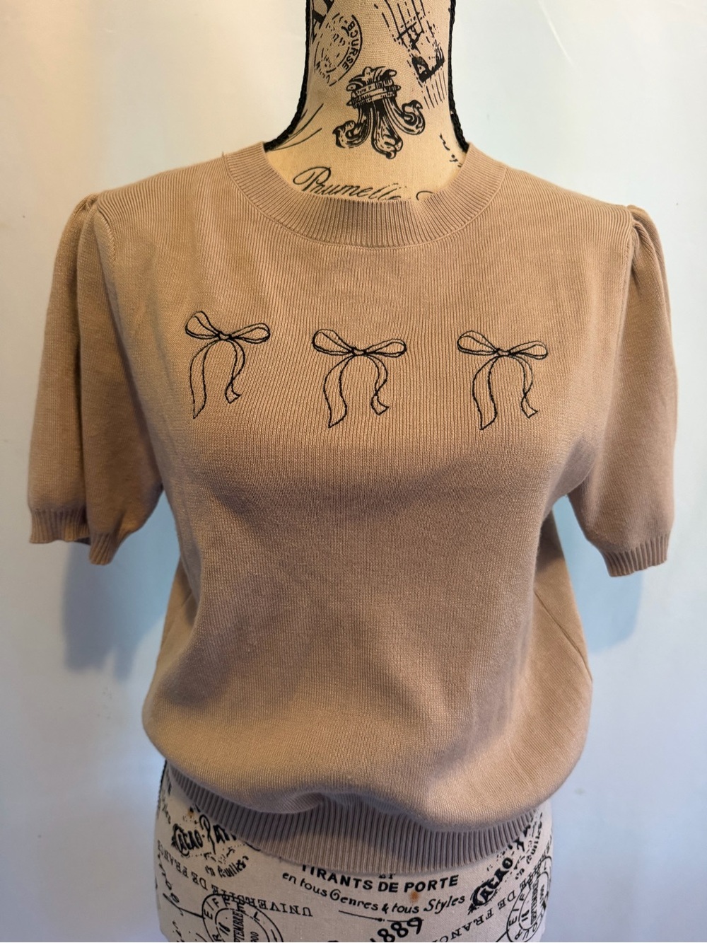 Olive & Oak Taupe Ribbed Knit Top